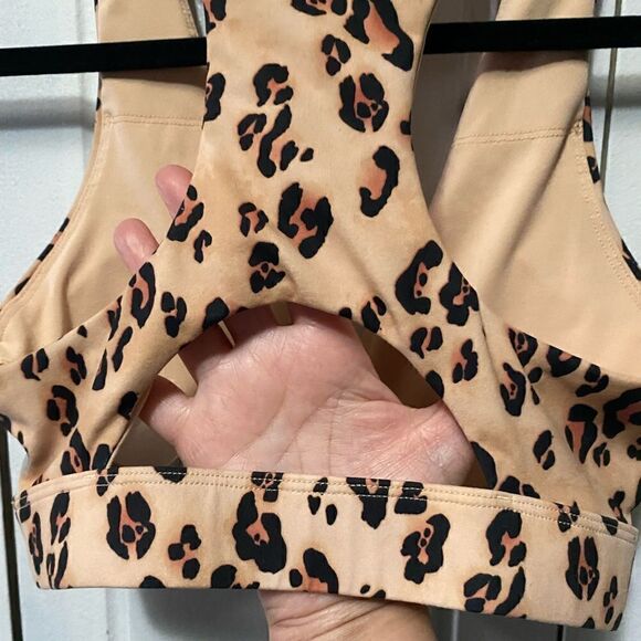 Fabletics  Cheetah Sports Bra Animal Print Leopard XS - Picture 4 of 6